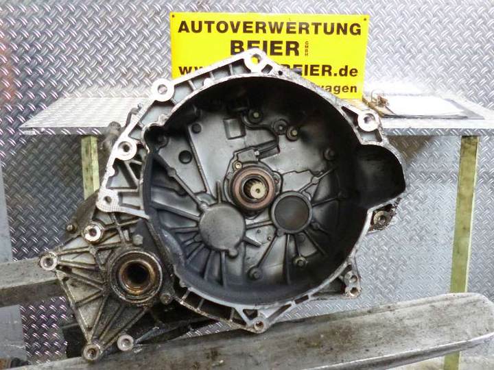 Getriebe f23 vectra c 2.2 bild1