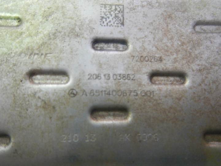 Agr-kuehler  ventil b180 cdi w246 Bild
