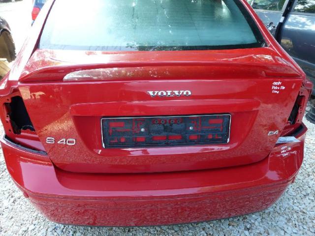 Heckklappe volvo s40 Limousine rot bild1