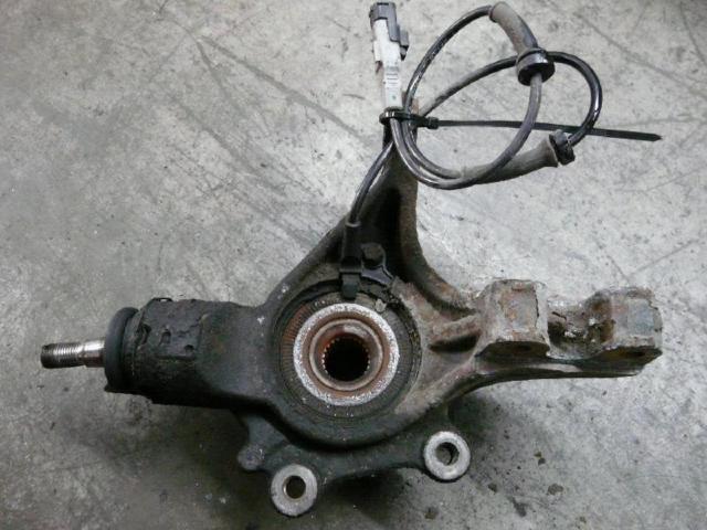 Achsschenkel vorne links citroen c4 2,0l 100kw bild1