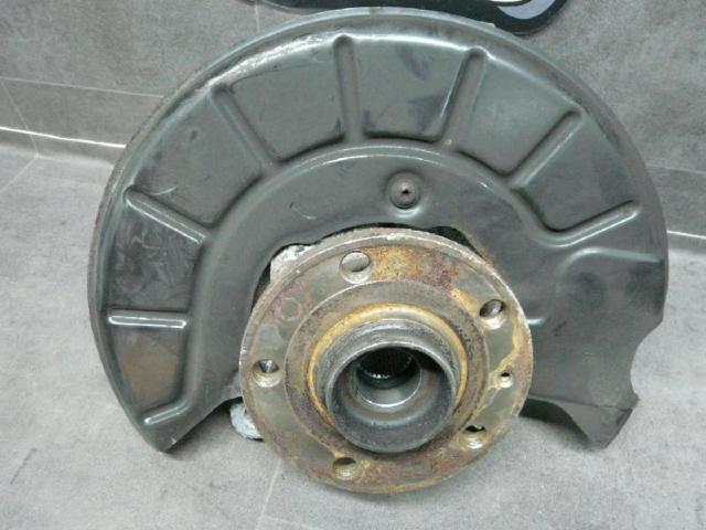 Achsschenkel vorne links passat 3c 1,9l 77kw bild2