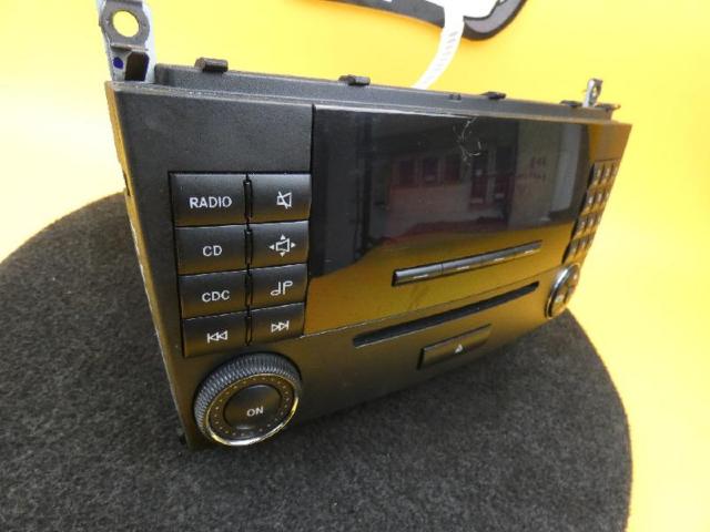 Radio w203 2,2l 110kw bild1