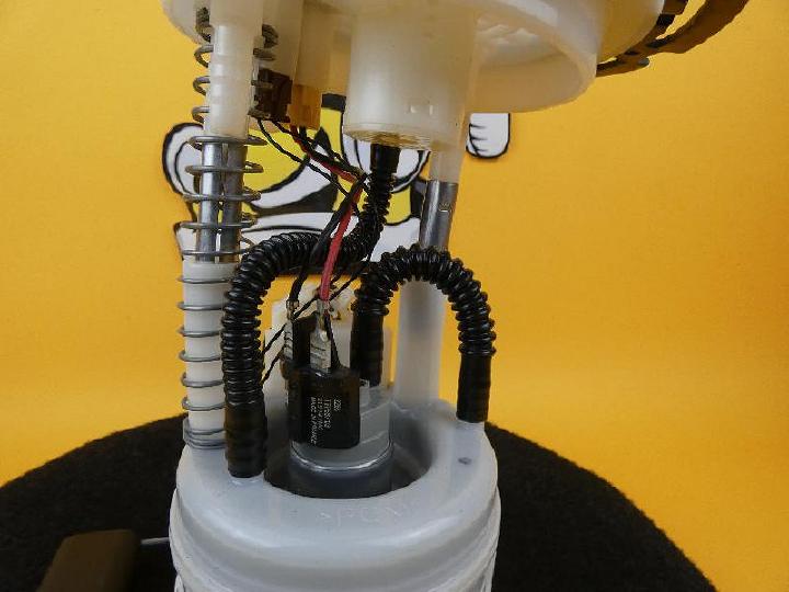 Kraftstoffpumpe elektrisch micra k13 Bild