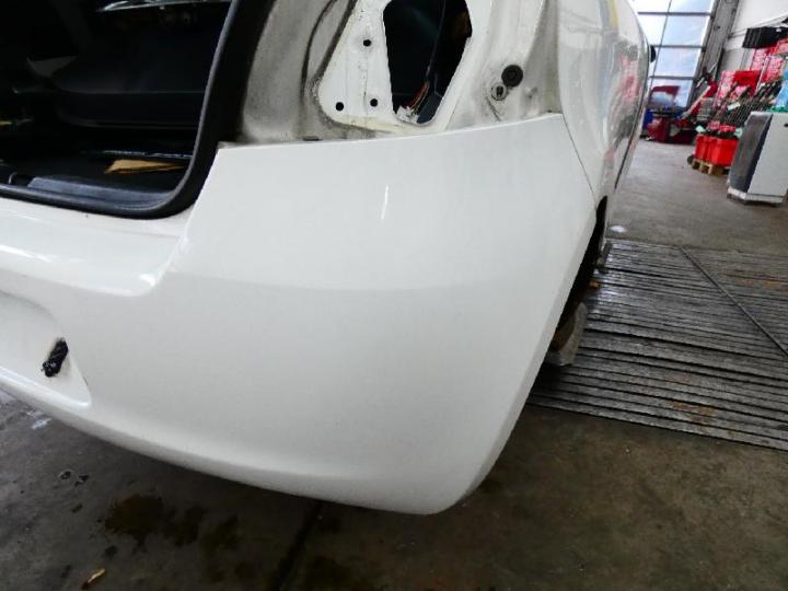 Stossfaenger hinten yaris 068 limo bild1