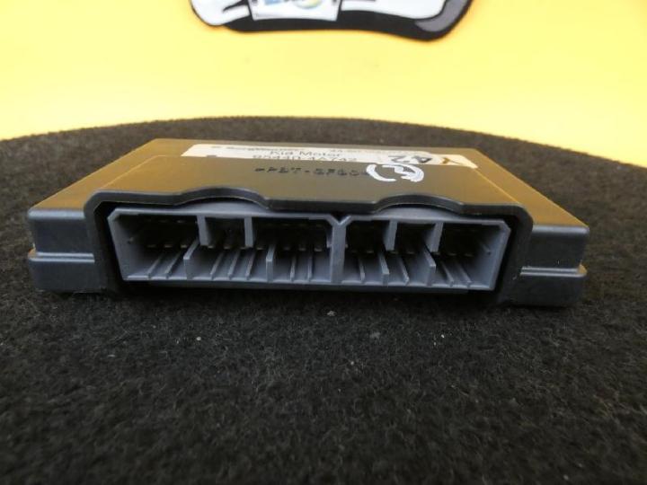 Steuergeraet verteilergetriebe 95440-4a742 sorento bild1