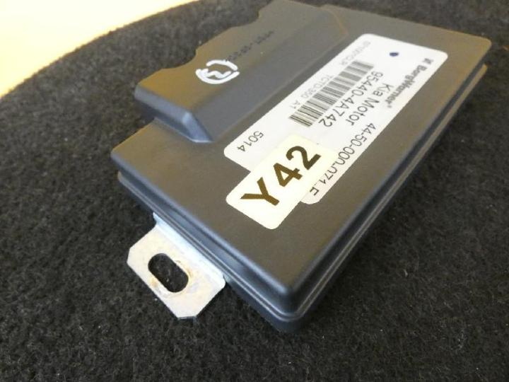 Steuergeraet verteilergetriebe 95440-4a742 sorento bild1