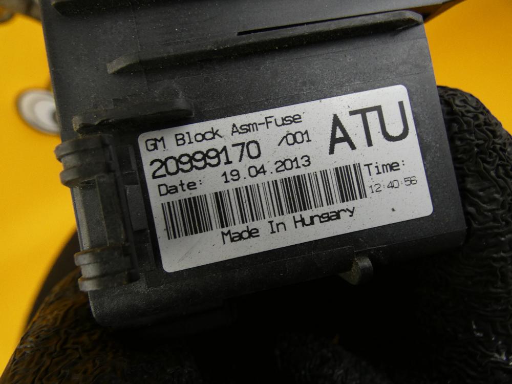 Sicherungskasten batterie 20999170 insignia 2,0 Bild