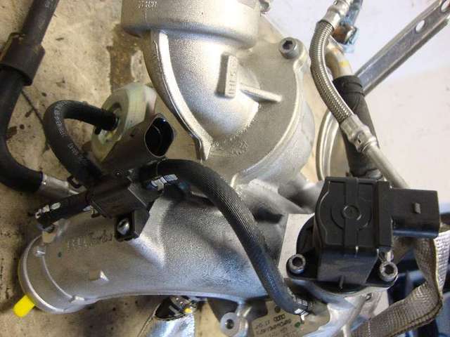 Turbolader   tiguan 2,0 tfsi 147 kw bild1