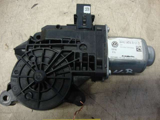 Motor fensterheber hinten rechts jetta 162 ab bj 2011 bild1