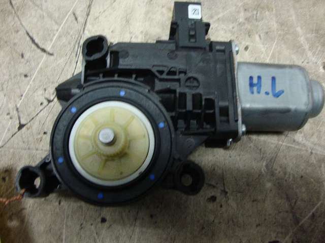 Motor fensterheber hinten links  fabia rs bj 2010 bild1