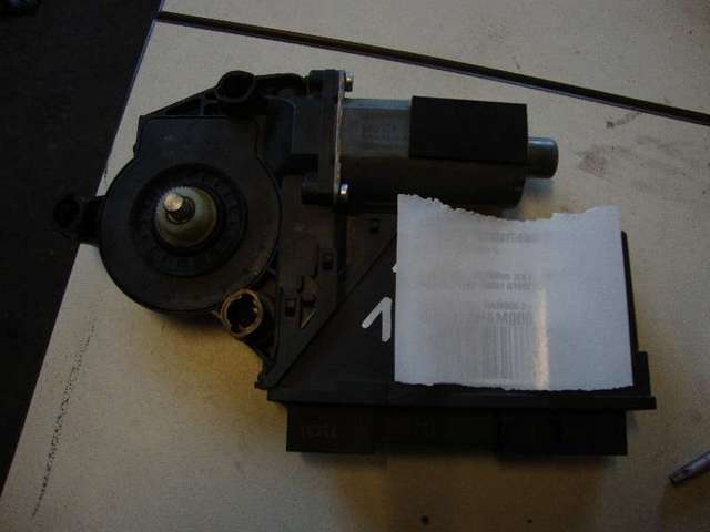 Motor fensterheber hinten rechts  a8 4e  bj 2008 Bild