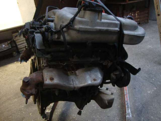 Motor  jaguar s type 3,0 Bild