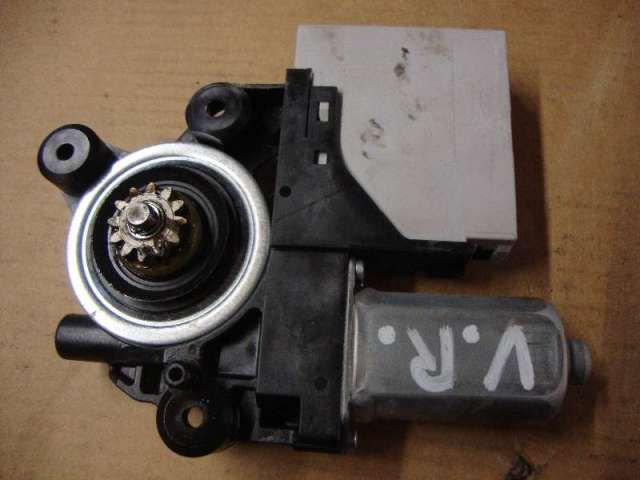 Motor fensterheber vorne rechts kuga 2,0 tdci bj 2008 bild1