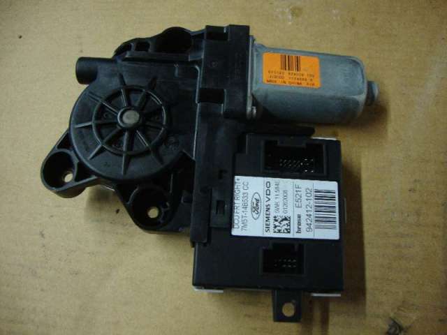 Motor fensterheber vorne rechts kuga 2,0 tdci bj 2008 bild1