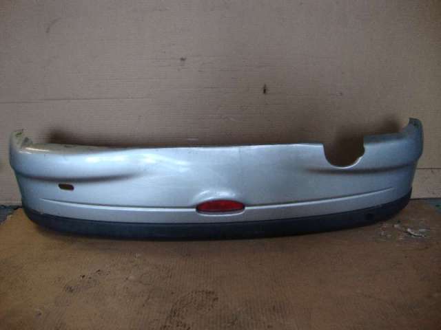 Stossfaenger hinten  peugeot 206 bj 2000 bild1