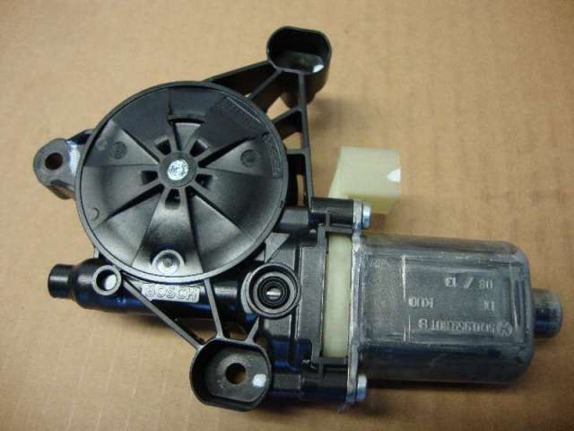 Motor fensterheber vorne links   seat leon bj 2013 bild1