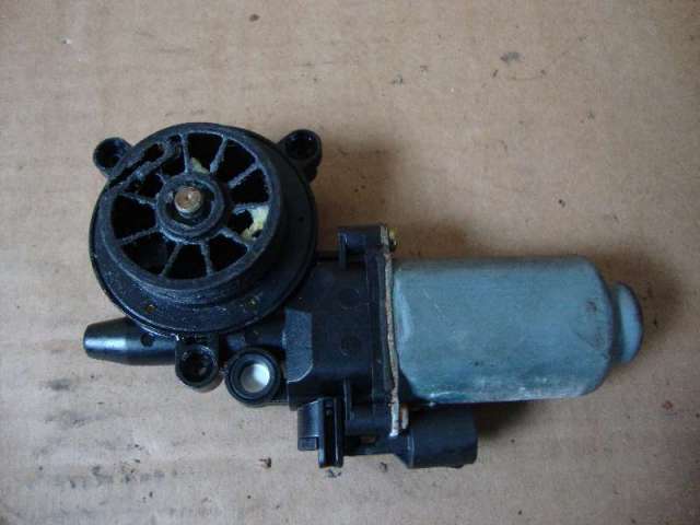 Motor fensterheber vorne rechts   clio 2  1,2 bj 99 bild1