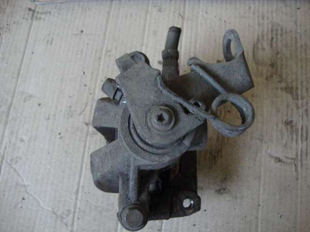 Bremssattel hinten links  stilo wagon bj 03 Bild