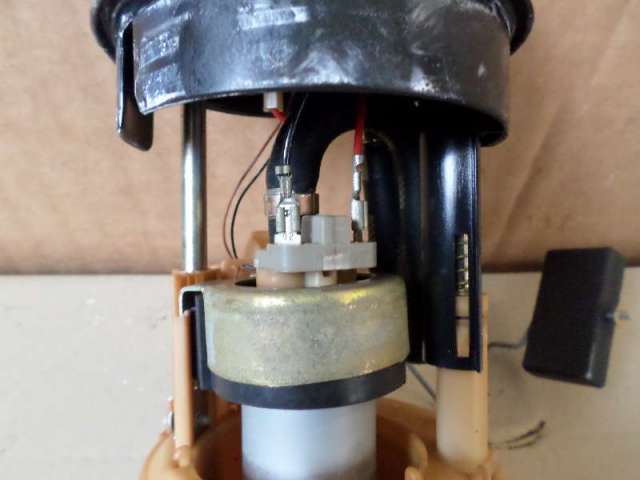 Kraftstoffpumpe elektrisch  xantia 1,6 bj 97 Bild