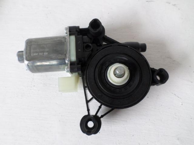 Motor fensterheber vorne links  tiguan ab bj 02 2016 bild1