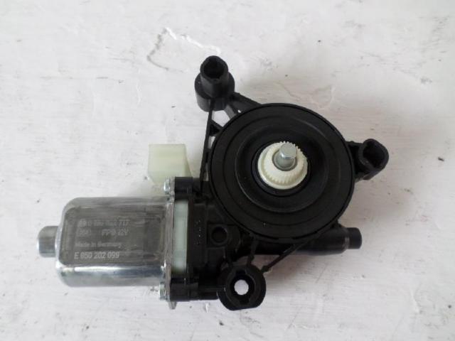 Motor fensterheber vorne rechts  tiguan ab bj 02 2016 bild1