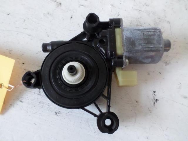 Motor fensterheber vorne links  vw  tiguan ab bj 02 2016 bild1