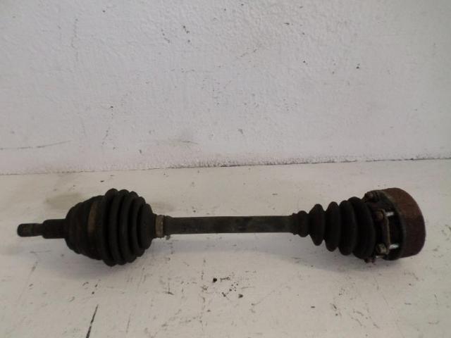 Antriebswelle vorne links  seat leon 1,9 tdi bj 04 bild1