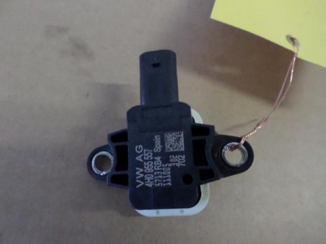 Crashsensor  audi  a1 bj 2012 bild1