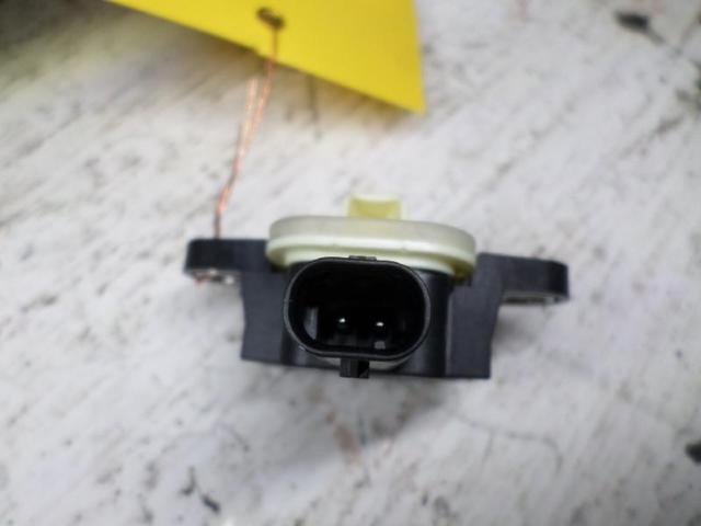 Crashsensor audi  a1 bj 2013 bild1