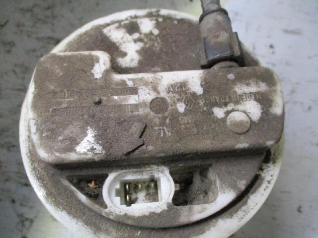 Kraftstoffpumpe elektrisch  clio 2  bj 2001 Bild