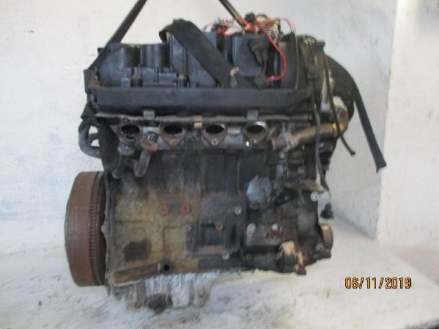 Motor  bmw 320d  e46 bj 2000 bild1