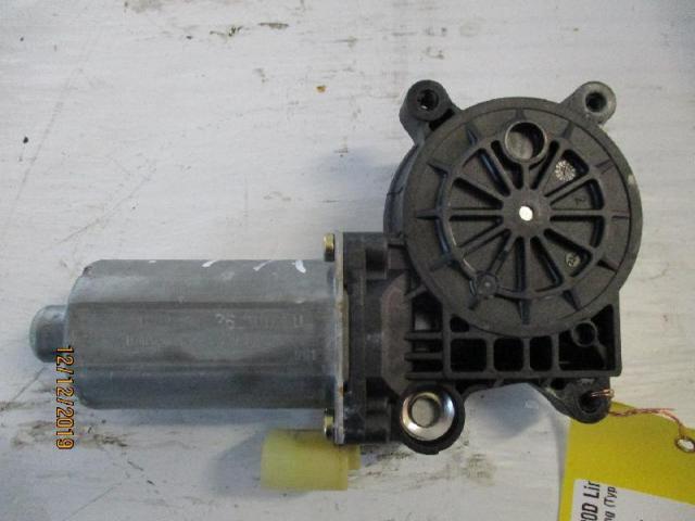 Motor fensterheber vorne links   320d limousine e46 bild2