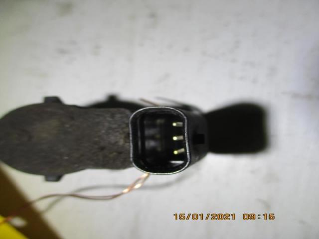 Pdc sensor hinten bmw  320d touring e91 bild1