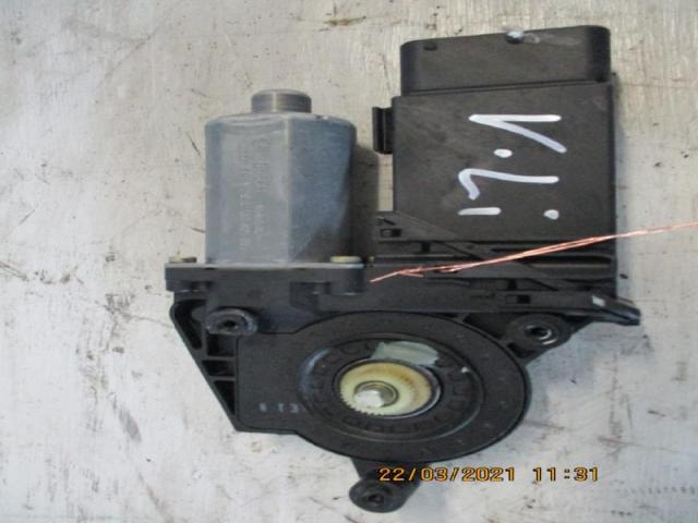 Motor fensterheber vorne links  passat 3bg  2,0 bj 2003 bild1