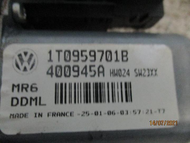 Motor fensterheber vorne links  octavia kombi bj 2006 Bild