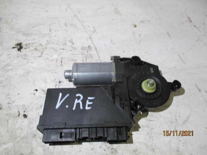 Motor fensterheber vorne rechts  a4 b6 2,0 bj 2001 bild1