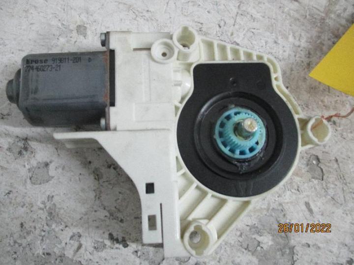 Motor fensterheber hinten rechts  audi a4 8k bj 2009 bild1