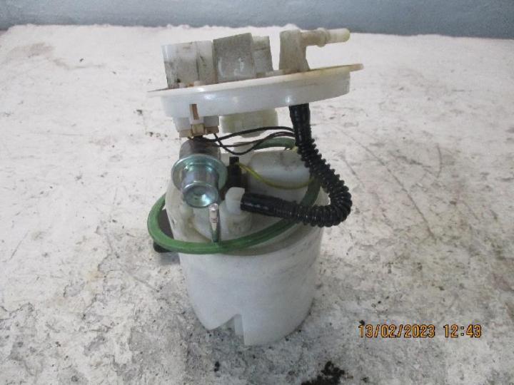 Kraftstoffpumpe elektrisch hyundai  i20 bj 2009 Bild