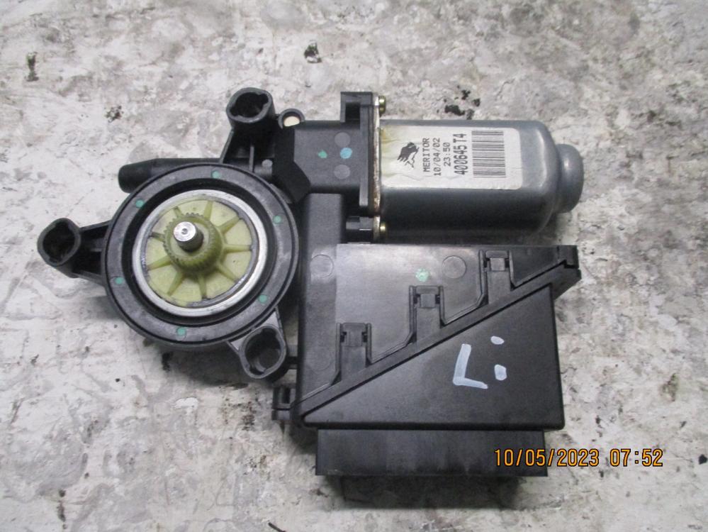 Motor fensterheber vorne links  polo 9n  bj 2002 bild1