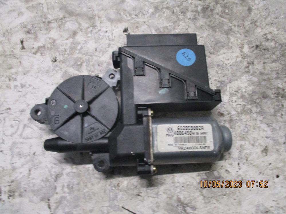 Motor fensterheber vorne links  polo 9n  bj 2002 bild2