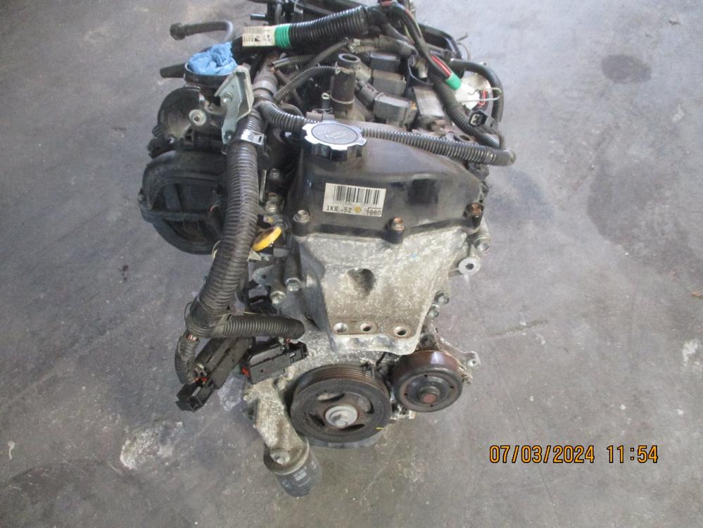 Motor cfa (384f ) citroen c1 bj. 2006 bild2