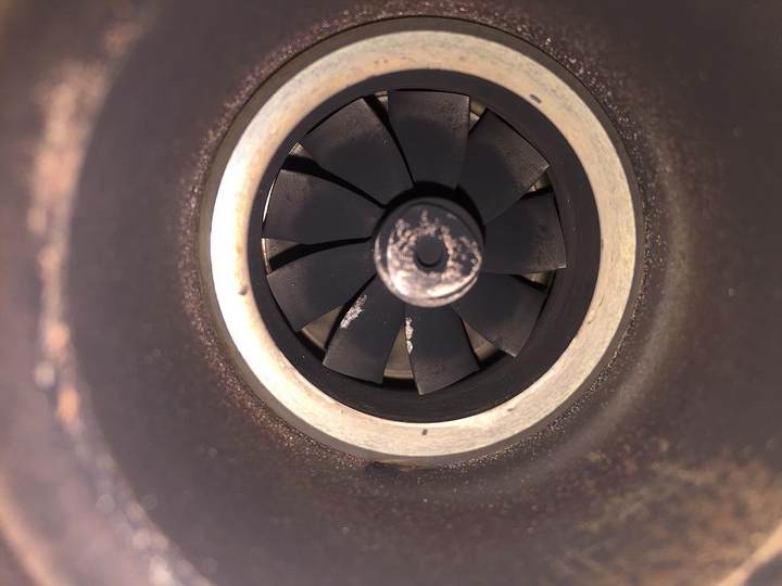 Turbolader 1,6tdi gs bild1