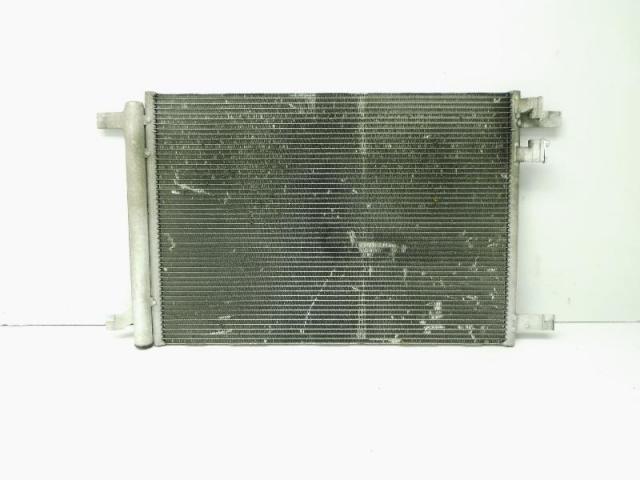 Kondensator klimaanlage klimakuehler Bild