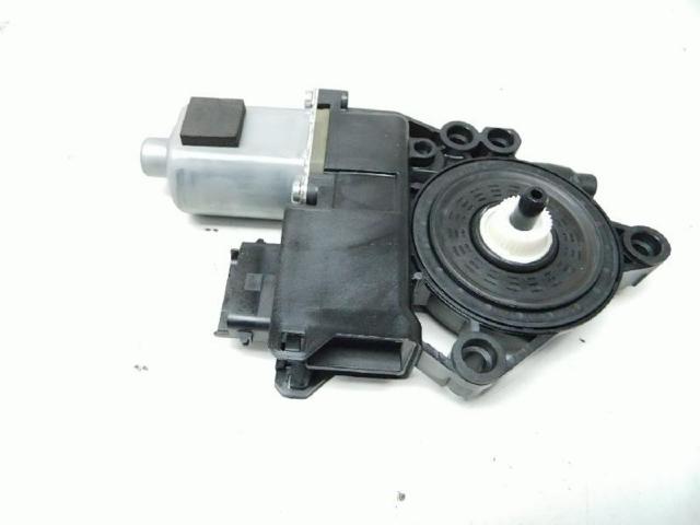 Fensterhebermotor vorne rechts 82460-3z010 bild2