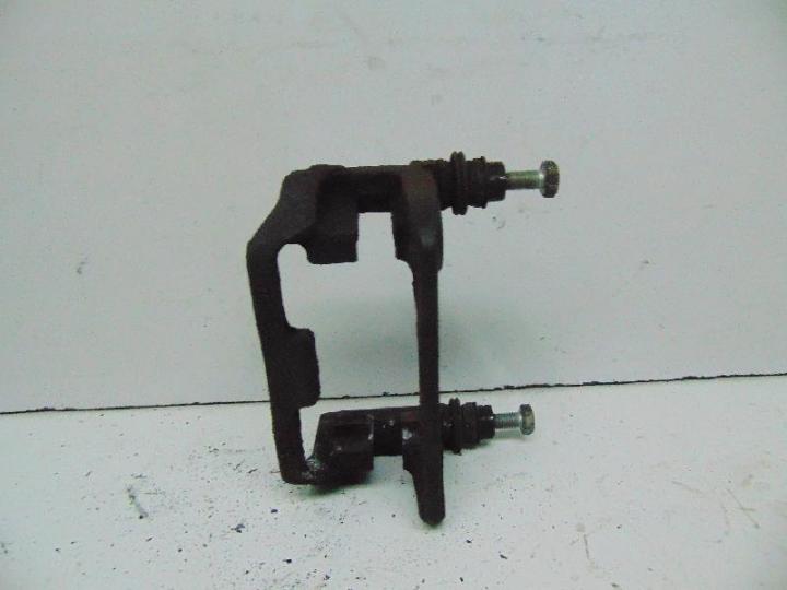 Bremssatteltraeger hinten links 2,0d bild2